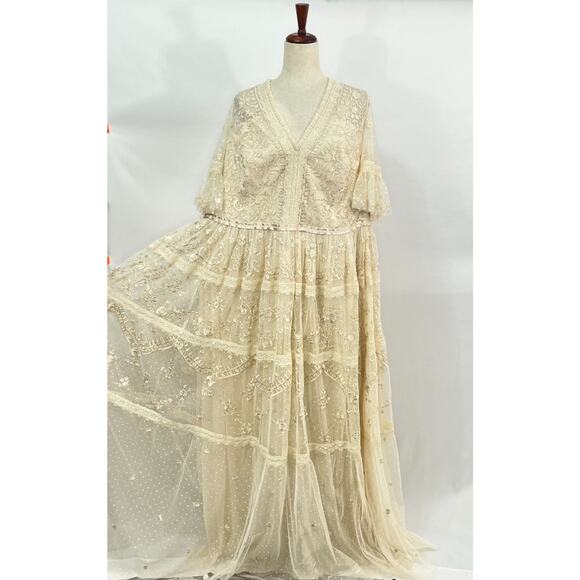 NEEDLE & THREAD Sz 20 US Champagne Lottie Lace Gown Dress NWT - Picture 6 of 14